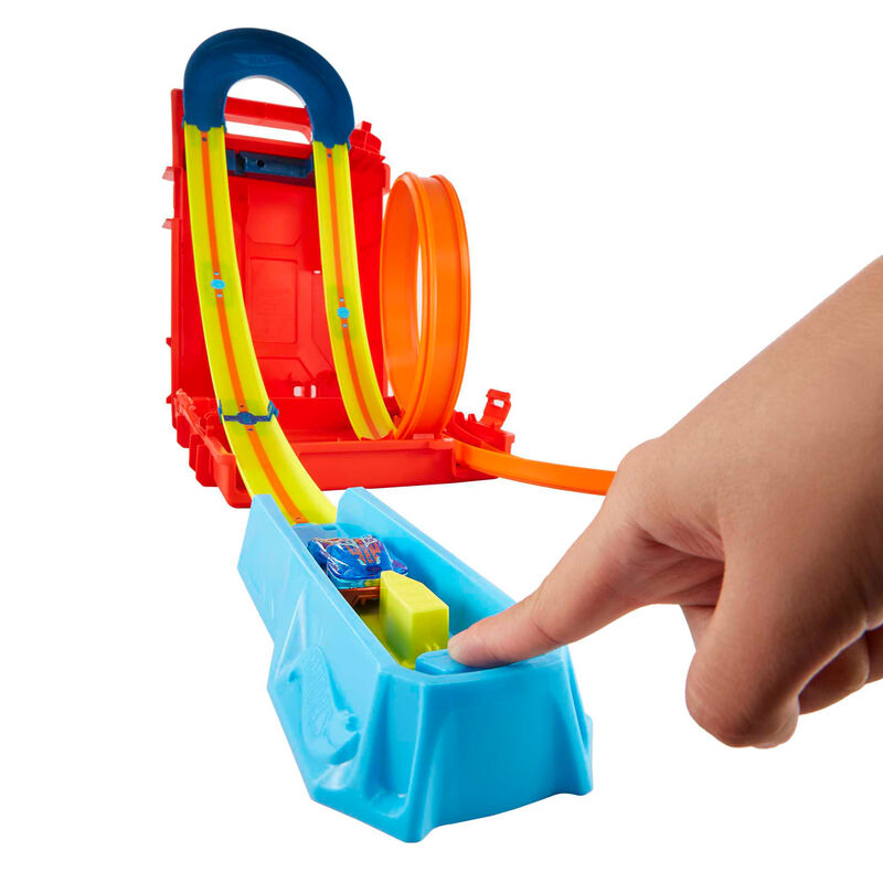 Pista Hot Wheels Track Builder con looping y bidón de almacenamiento - 5