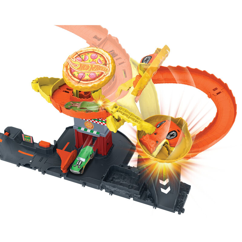 Pista Hot Wheels City Pizza Slam con cobra naranja y coche 1:64 - 4