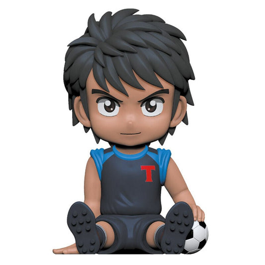Hucha de Kojiro Hyuga de Captain Tsubasa con balón de fútbol