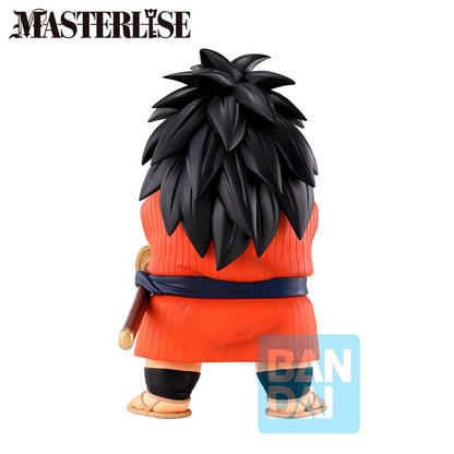 Figura Ichibansho de Yajirobe con traje naranja y espada - 3