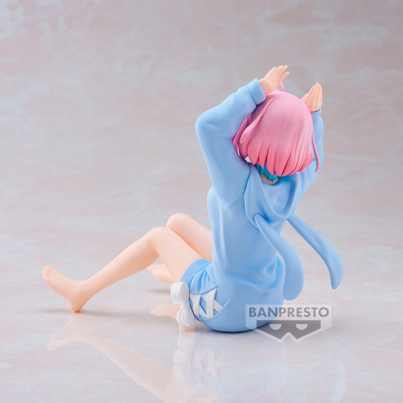 Figura de Riamu Yumemi Relax Time con sudadera azul - 2