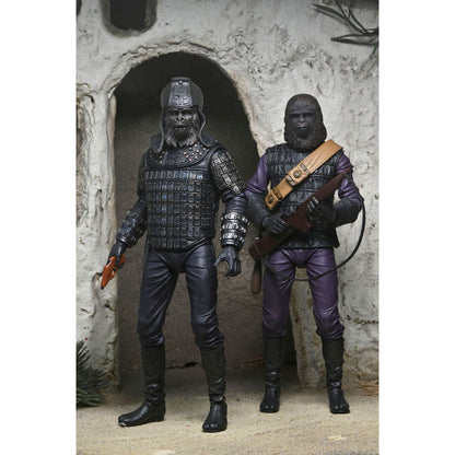 Figura articulada NECA de General Ursus con armadura y bláster - 3