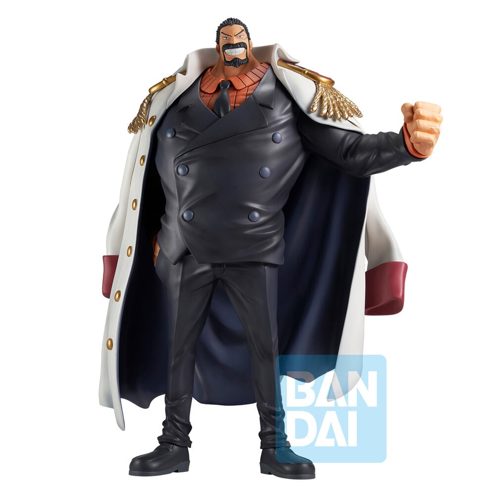 Figura Ichibansho de Monkey D. Garp con capa blanca y puño alzado
