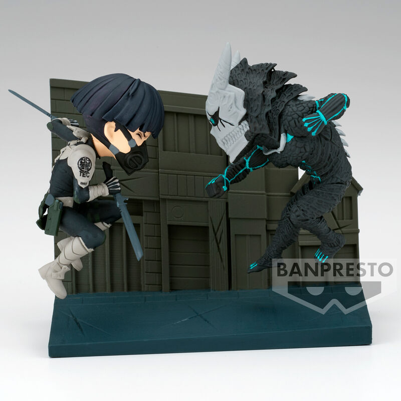 Figura Banpresto de Soshiro Hoshina frente a Kaiju No. 8 - 2