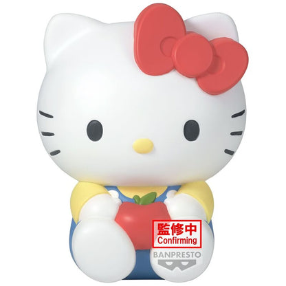 Figura de Hello Kitty BANPRESTO con lazo rojo y una manzana - 2