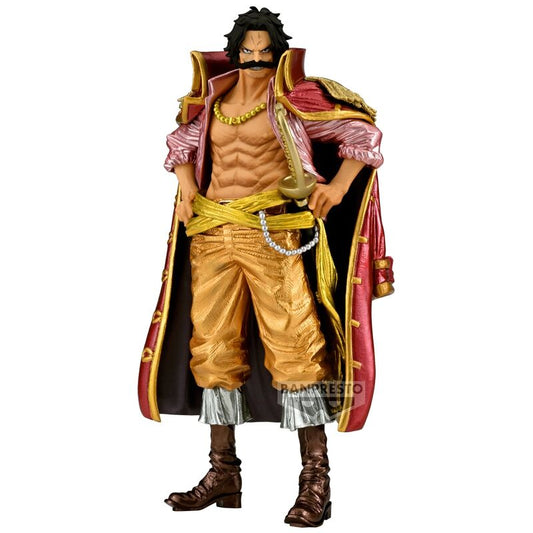 Figura de Gol D. Roger de One Piece con capa y espada