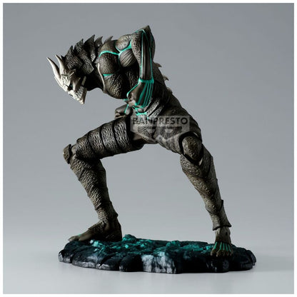 Figura Banpresto de Kaiju No. 8 sobre base rocosa - 2
