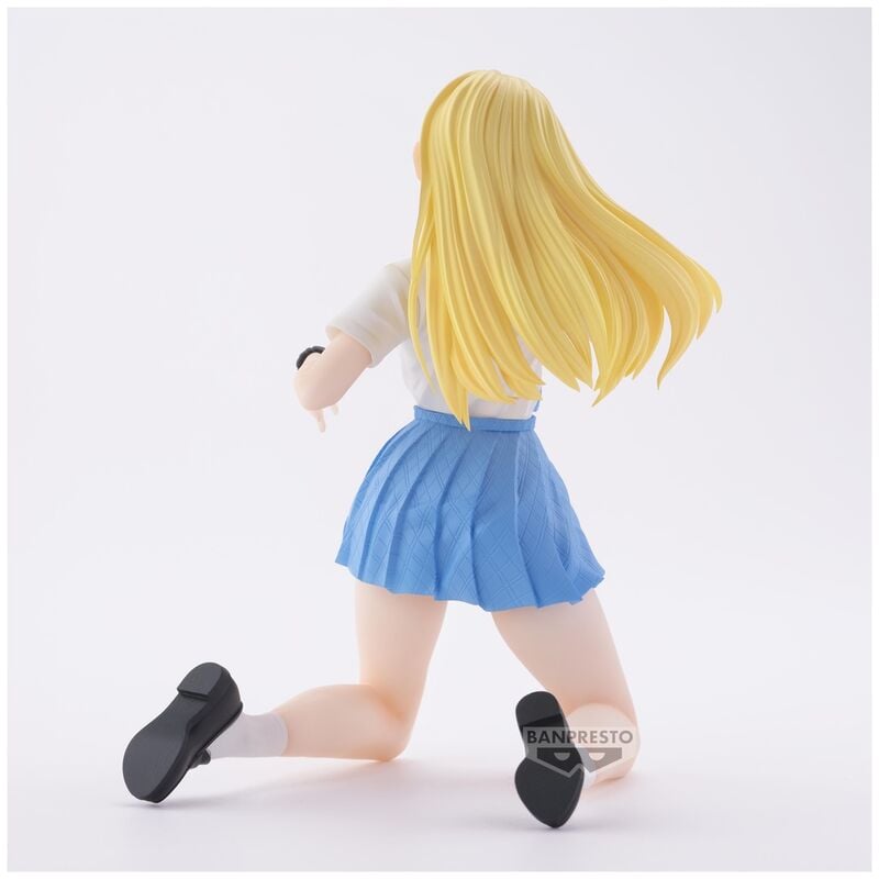 Figura de Aria Kisaki con uniforme escolar azul y blanco de Banpresto - 4