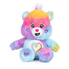Peluche Generosita de Osos Amorosos multicolor con corazón arcoíris