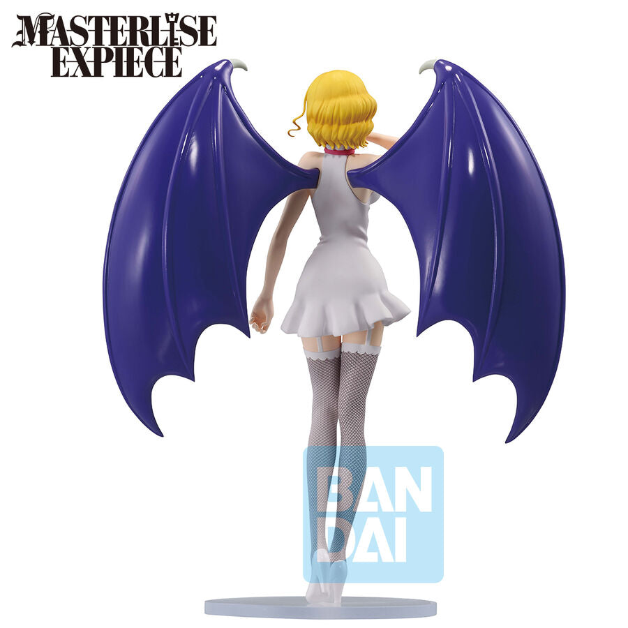 Figura Ichibansho de Stussy de One Piece con alas oscuras y vestido blanco - 3