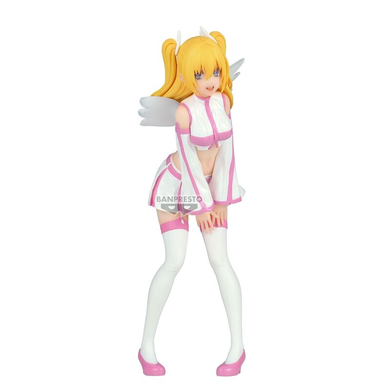 Figura de Liliel con alas blancas y traje rosa y blanco