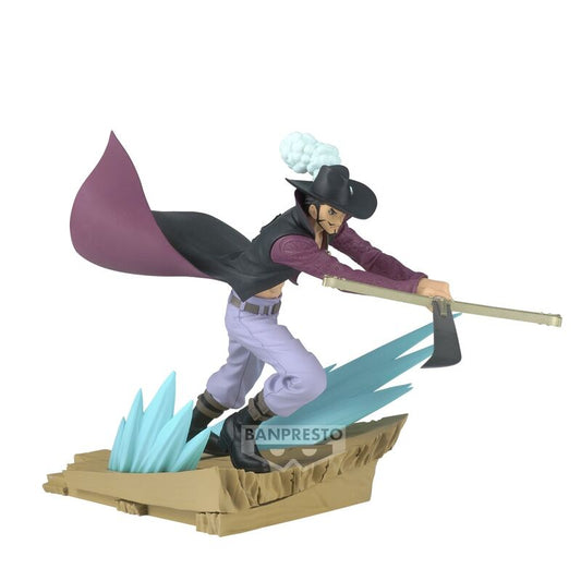 Figura de Dracule Mihawk de One Piece con espada y base escénica