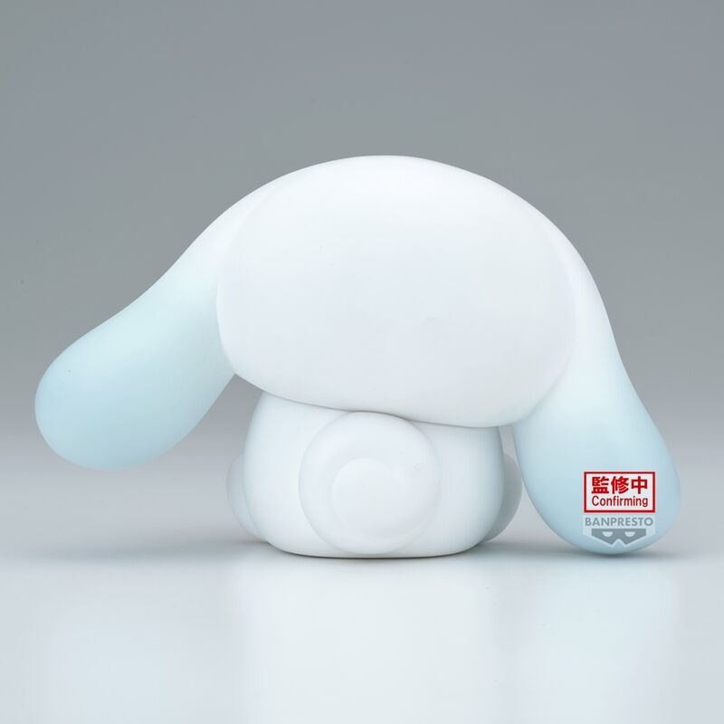 Figura Cinnamoroll Softmates de BANPRESTO sentado con orejas azul claro - 5
