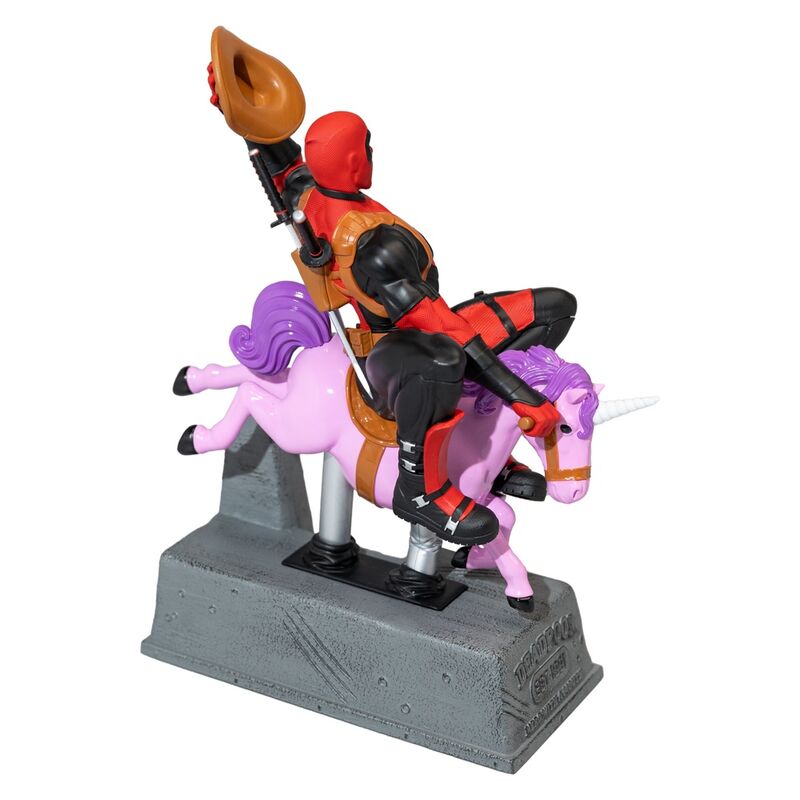 Calendario perpetuo 3D de Deadpool sobre un unicornio morado - 2