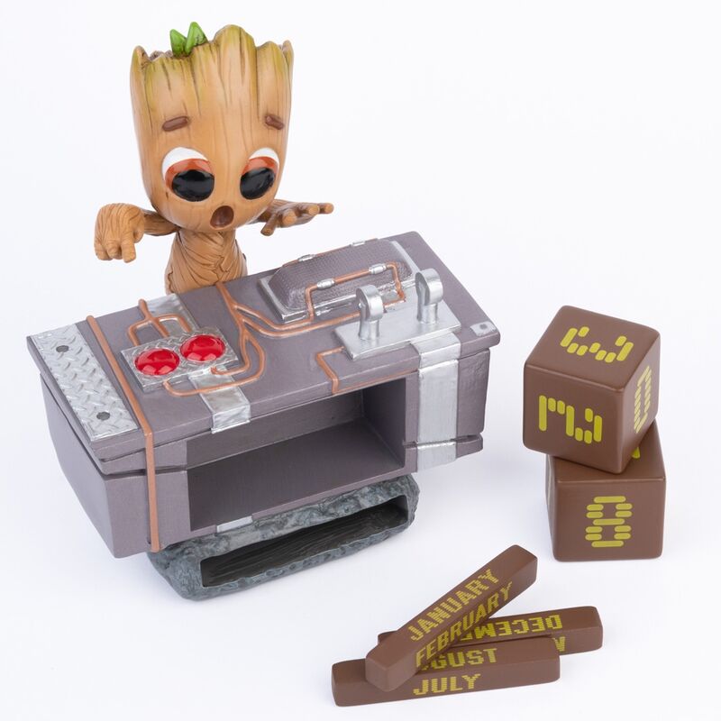 Calendario perpetuo 3D de Groot con indicadores de mes y día - 2