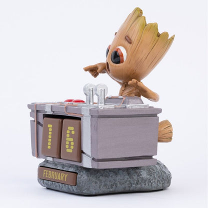 Calendario perpetuo 3D de Groot con indicadores de mes y día - 3