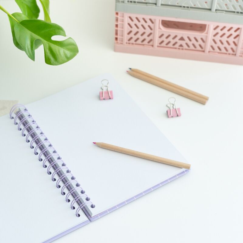 Cuaderno A5 Pusheen Moments lila con diseño Nap time - 5