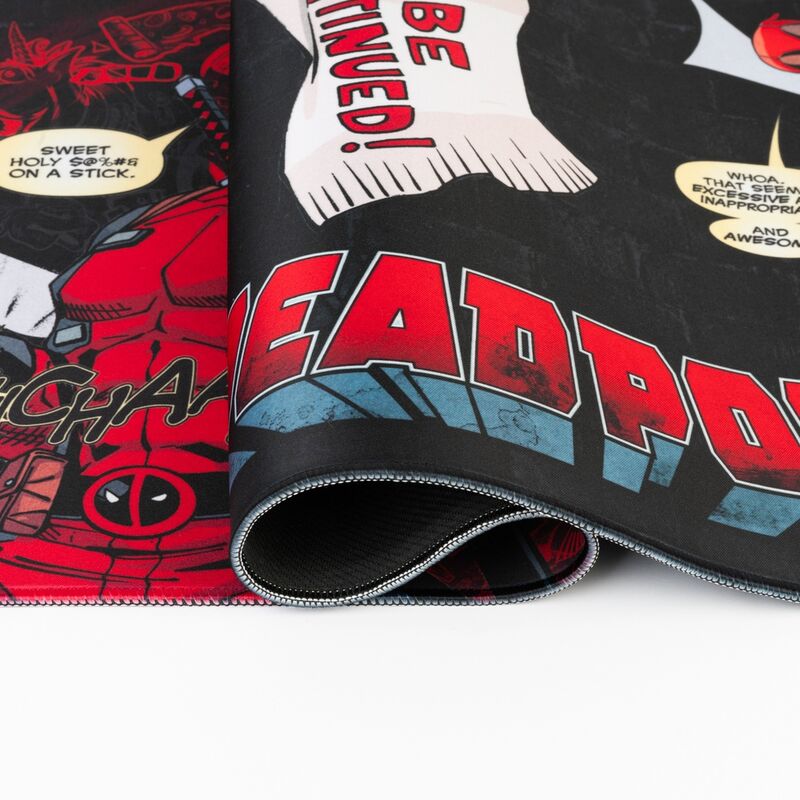 Alfombrilla gaming Deadpool Marvel roja y negra - 5