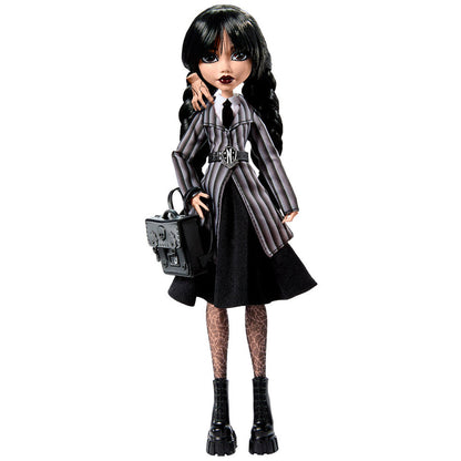 Muñeca Monster High de Miércoles Addams con uniforme, mochila y Cosa