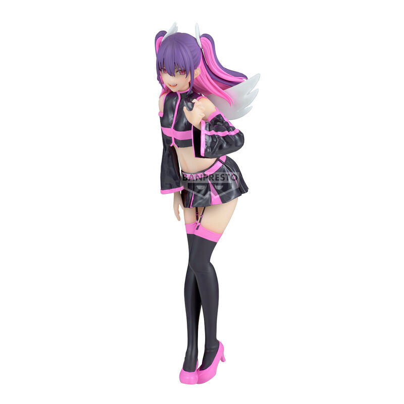 Figura Miriella Angel de Banpresto con alas blancas y estilismo negro y rosa