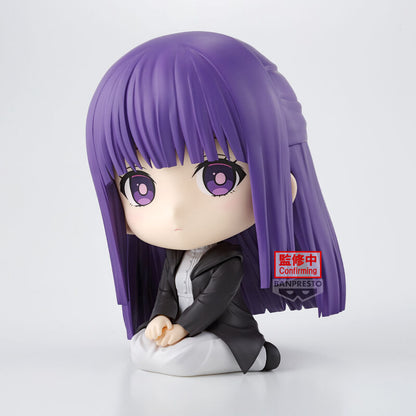 Figura Banpresto de Fern sentada con cabello morado - 2