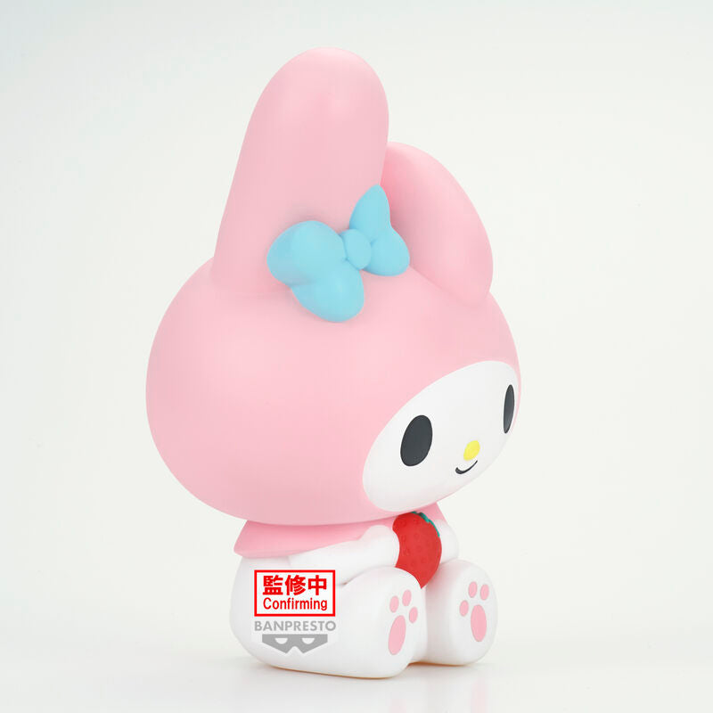 Figura My Melody Sofvimates rosa con lazo azul y fresa - 3
