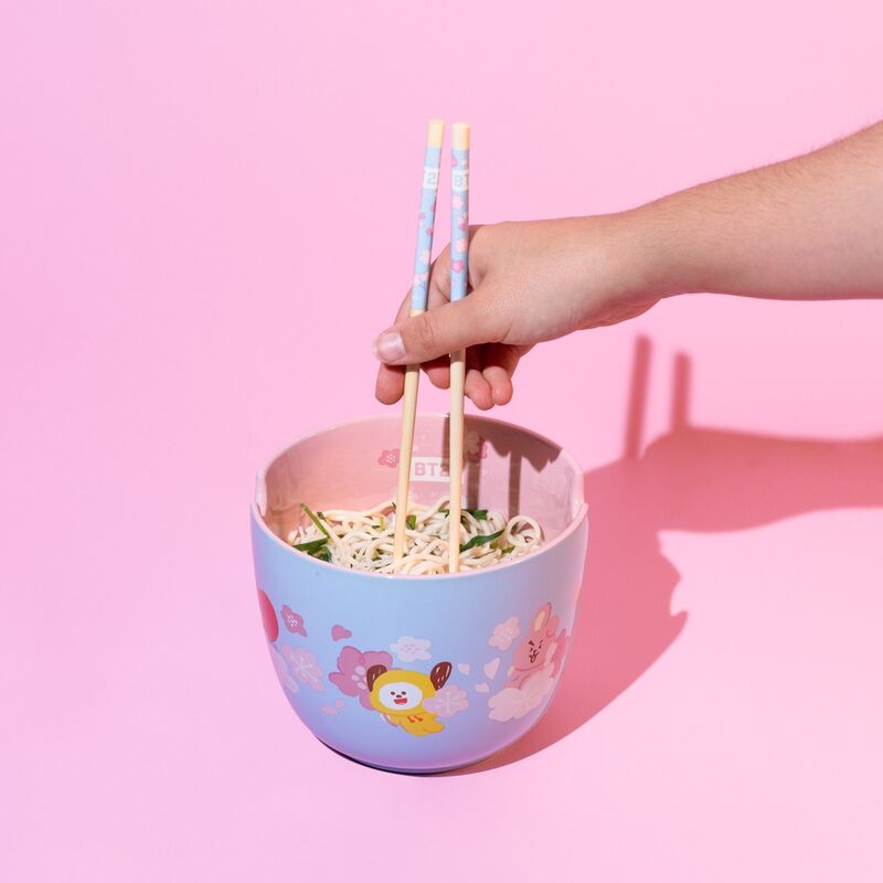 Bowl ramen BT21 azul con dos palillos de bambú - 4