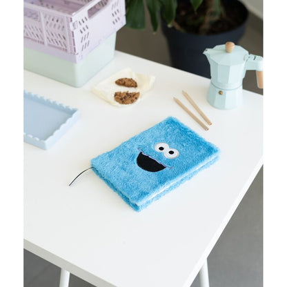 Cuaderno A5 azul de felpa del Monstruo de las Galletas - 5
