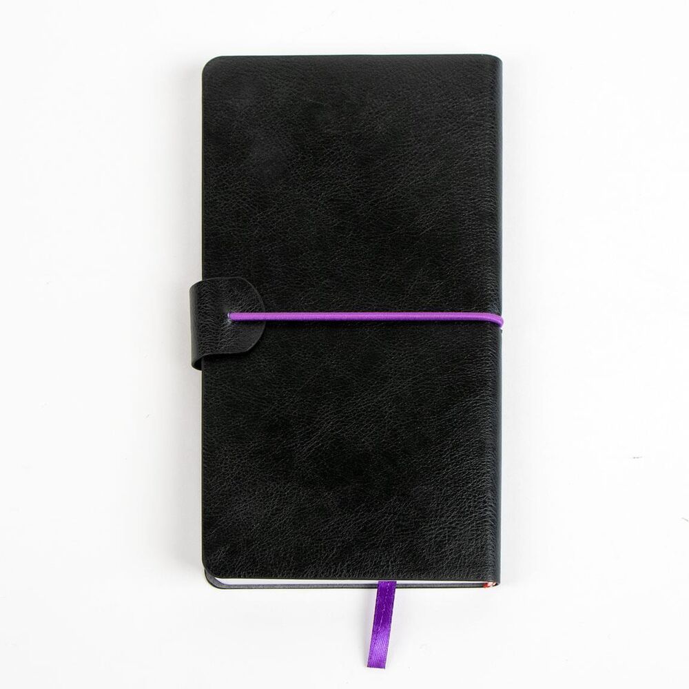 Cuaderno negro Wednesday de CERDÁ con cierre elástico morado - 2