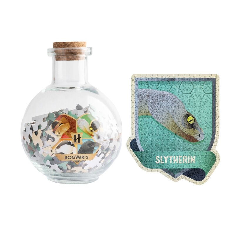 Puzzle de 322 piezas con el escudo de Slytherin en un frasco transparente