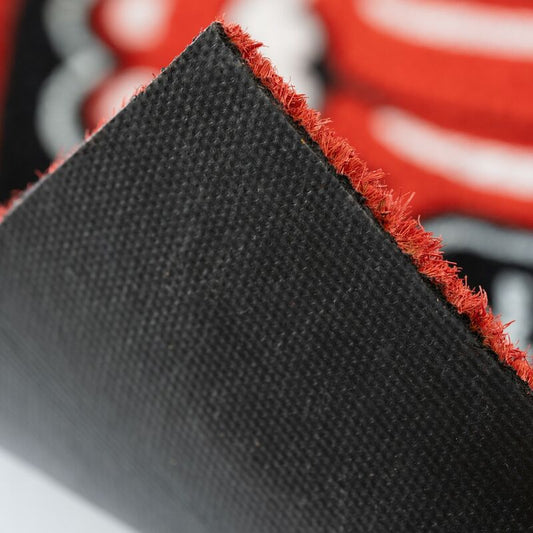 Felpudo rojo y negro de The Rolling Stones con boca y lengua - 2