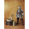 Figura Ronin Mandalorian con armadura Beskar y Grogu
