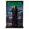 Figura póster de Frankenstein de SD TOYS con fondo de laboratorio