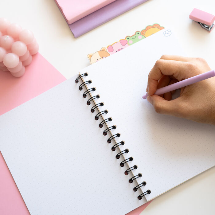 Cuaderno A5 rosa kawaii con espiral y conejo con zanahoria - 7