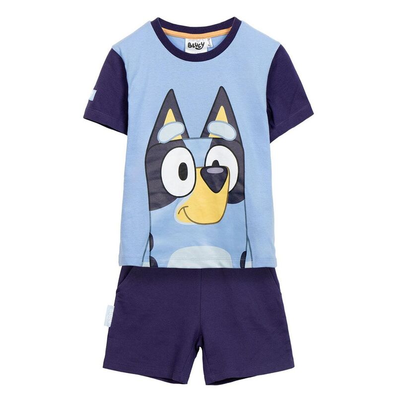 Conjunto infantil Bluey con camiseta azul y pantalón corto morado