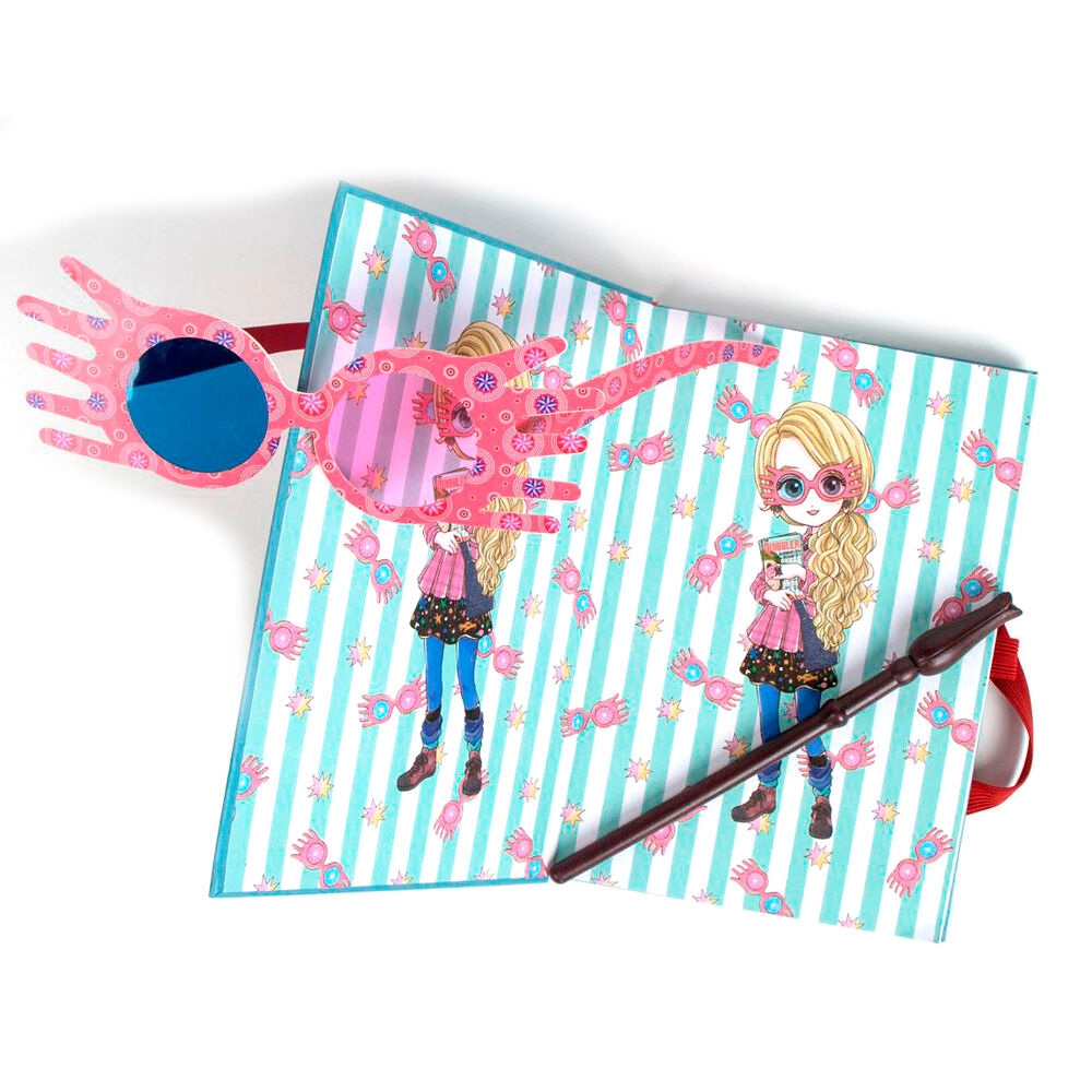 Set de papelería de Luna Lovegood con cuaderno, gafas rosas y varita - 5