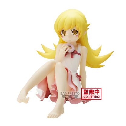 Figura de Shinobu Oshino Relax Time sentada con vestido blanco y rosa - 2