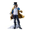 Figura de Sabo de One Piece con sombrero, abrigo y bastón sobre una base de nubes