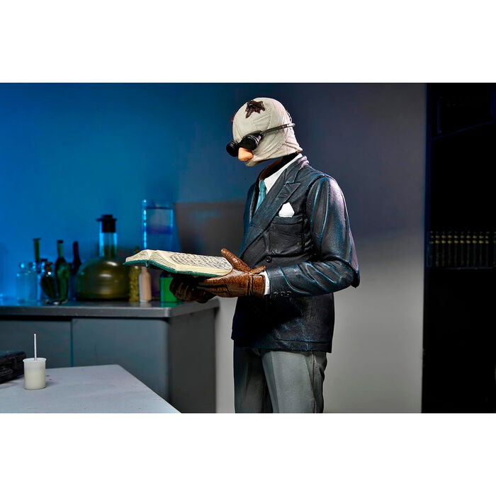 Figura articulada NECA del Hombre Invisible con traje oscuro y cabeza vendada - 7