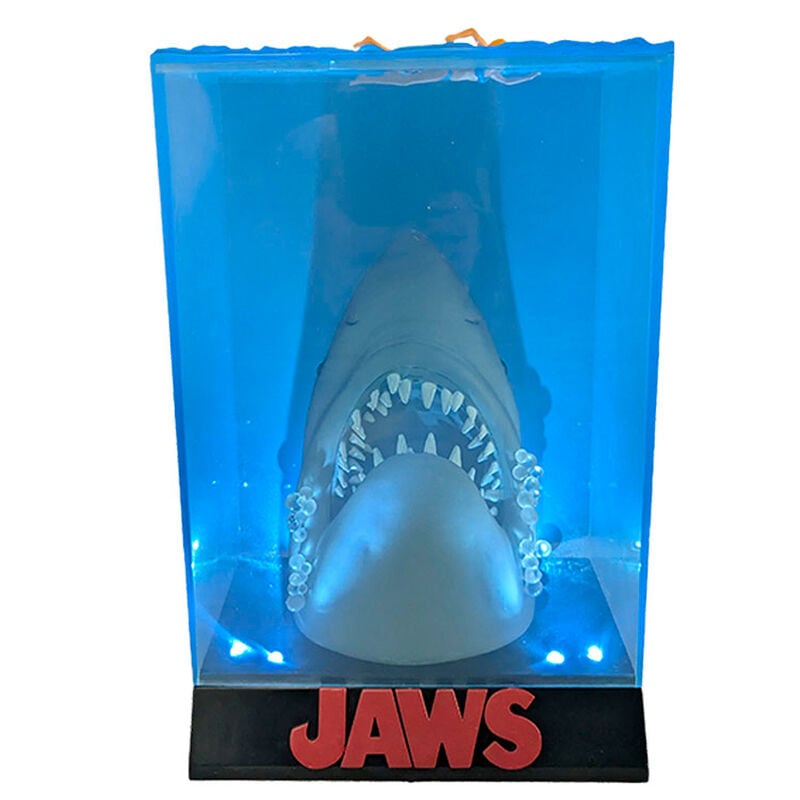 Figura 3D del tiburón de Jaws con base iluminada