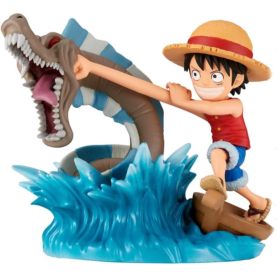 Figura de Monkey D. Luffy enfrentándose a un monstruo marino sobre una ola