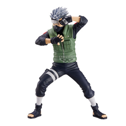 Figura Grandista de Hatake Kakashi de Naruto Shippuden en pose de combate