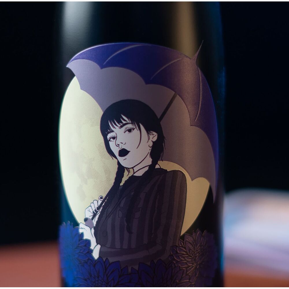 Botella ERIK negra de acero inoxidable con diseño de Miércoles y flores moradas - 7