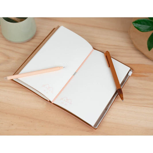Cuaderno de viaje Pusheen rosa con cierre elástico - 3