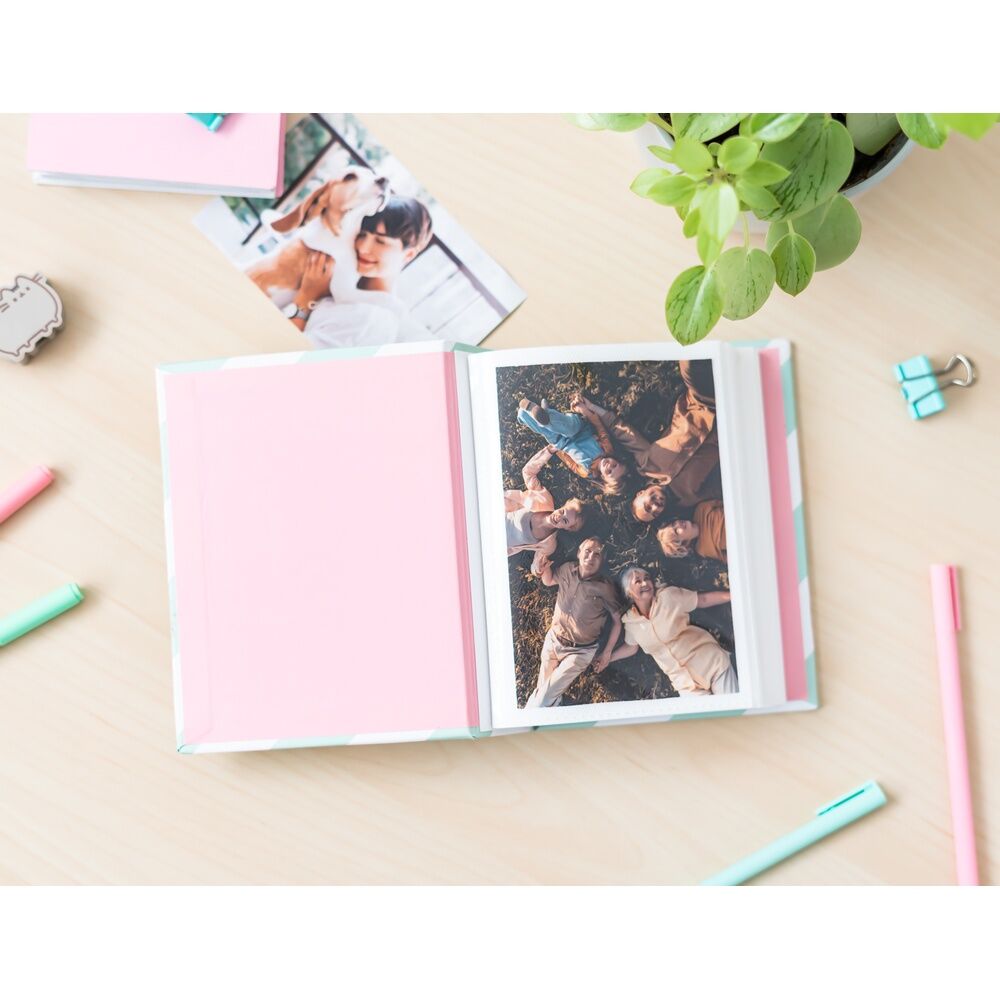 Álbum de fotos Pusheen con rayas verde menta y mensaje en portada - 7