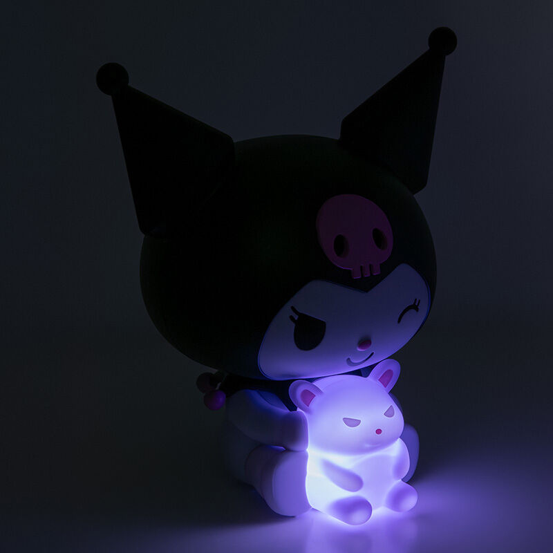 Lámpara decorativa de Kuromi con un personaje morado - 3