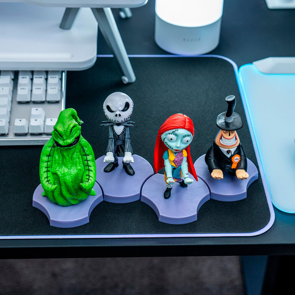 Mini Cable Guy de Jack Skellington con traje de rayas y base morada - 9