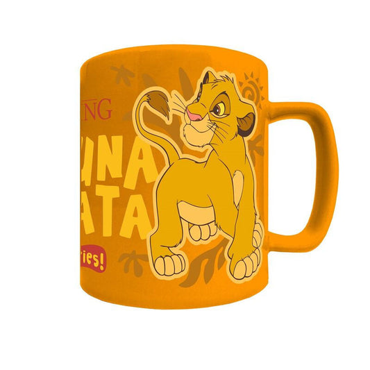 Taza de cerámica de El Rey León con funda de peluche amarilla y diseño de Simba - 2