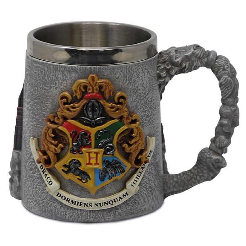 Jarra 3D de Hogwarts de Harry Potter con escudo y asa ornamentada