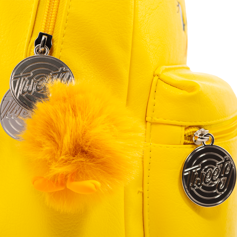 Mochila amarilla de Piolín Looney Tunes con bolsillos y pompón lateral - 4